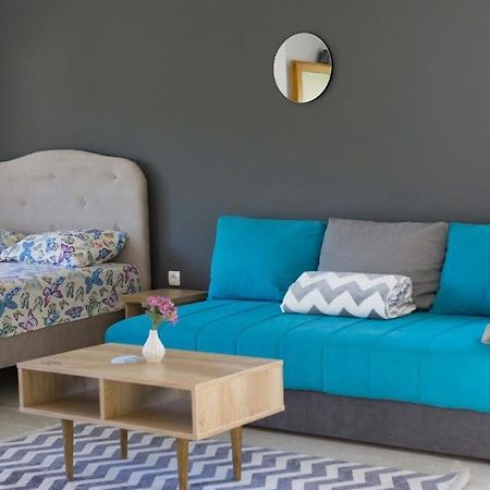 טרביניה Apartments Ena מראה חיצוני תמונה