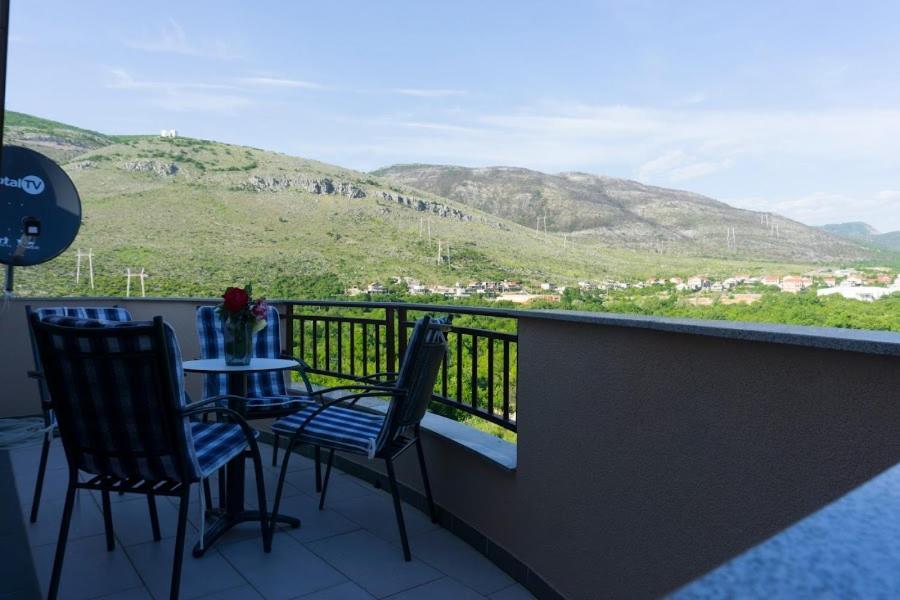 טרביניה Apartments Ena מראה חיצוני תמונה