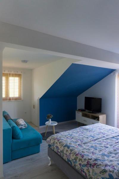 טרביניה Apartments Ena מראה חיצוני תמונה